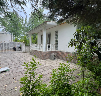 ویلا سبز سند دار شهرک برند تهرانی‌ها  آهودشت